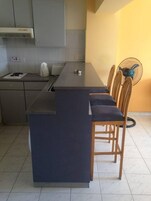 Apartemen, 1 kamar tidur | Makan di kamar