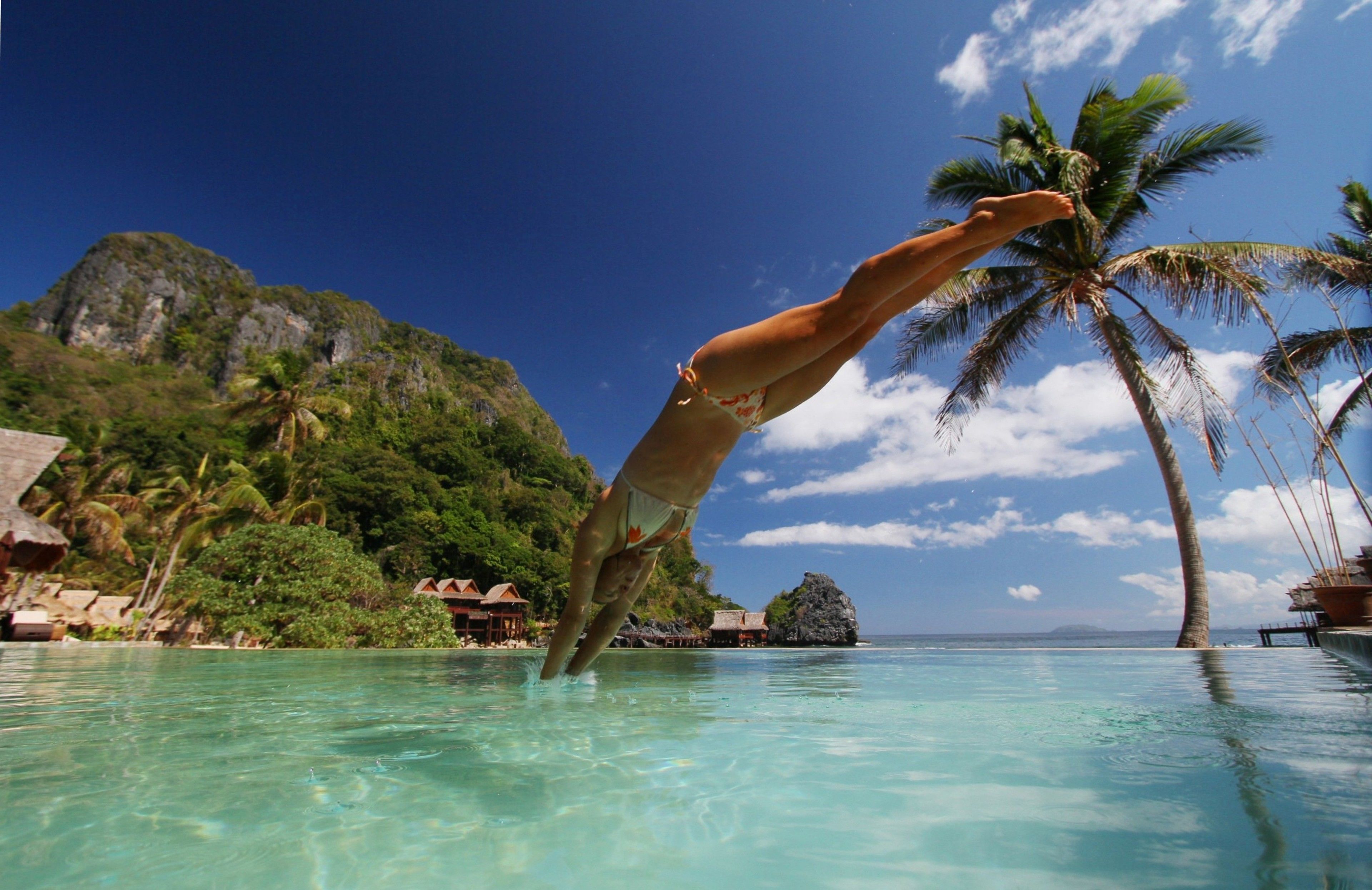 outdoor pool, pool loungers