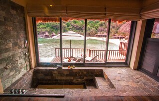 Sunrise Cauayan Pool Villa (With Breakfast and Boat Transfer)  | Minibar, in-room safe, individually decorated, desk