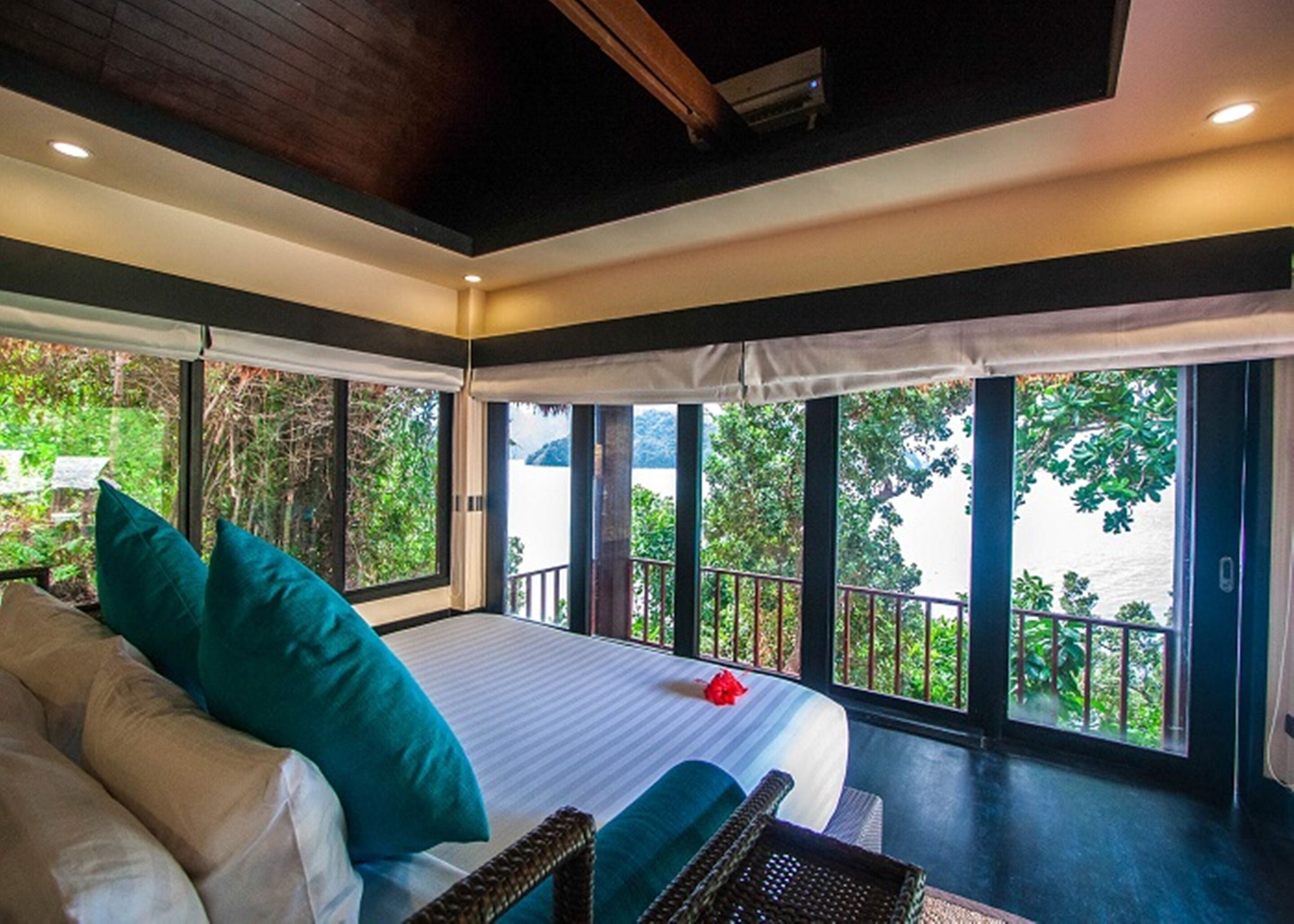 Villa | Uitzicht vanuit de kamer