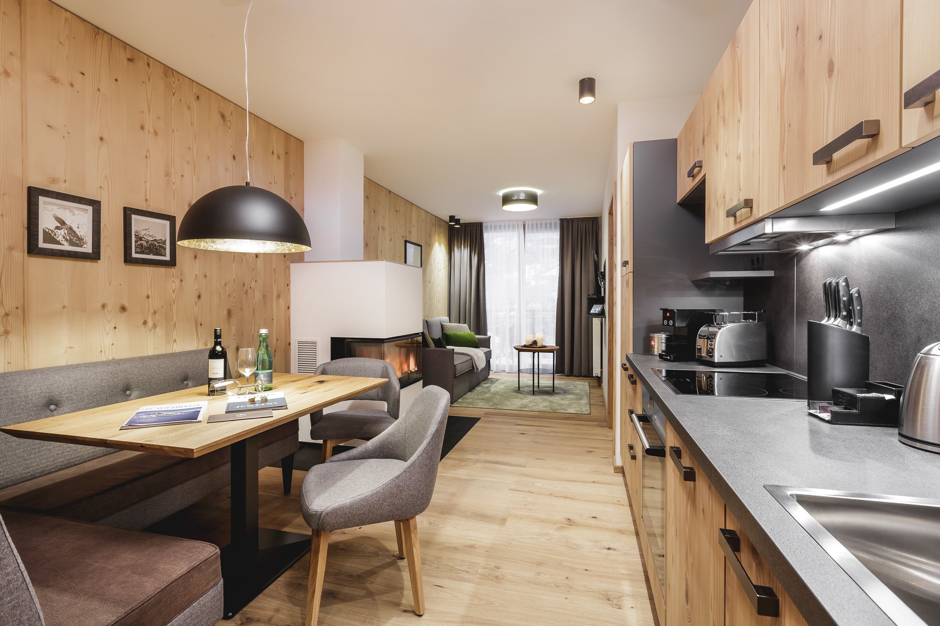 Deluxe Apartment, 1 Bedroom | 1 Schlafzimmer, Allergikerbettwaren, Zimmersafe, Verdunkelungsvorhänge