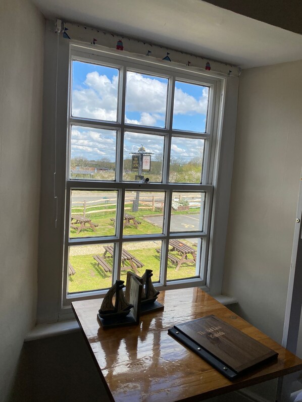 Miscellaneous - The Red Lion (Dorchester)