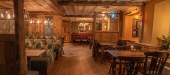 红狮酒店