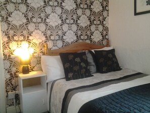 Individualmente decorados, Wi-Fi de cortesia, roupa de cama