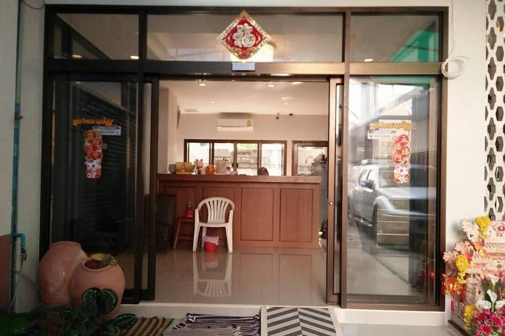 Suksawad Hotel