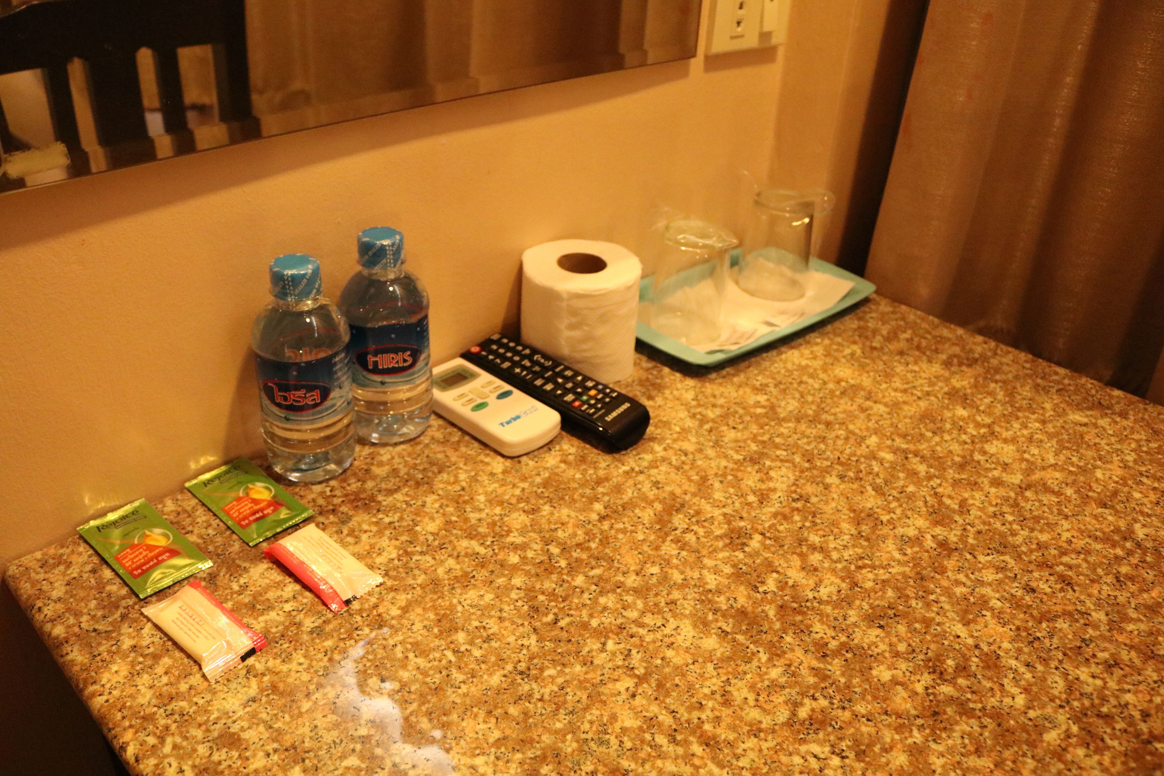 standard twin bed | room amenity