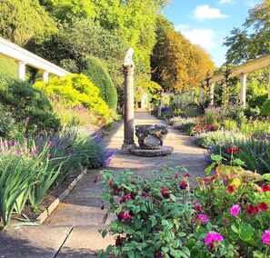 Point of interest - Whitley Coach House (Melksham)