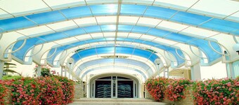 雷卡爾飯店渡假村