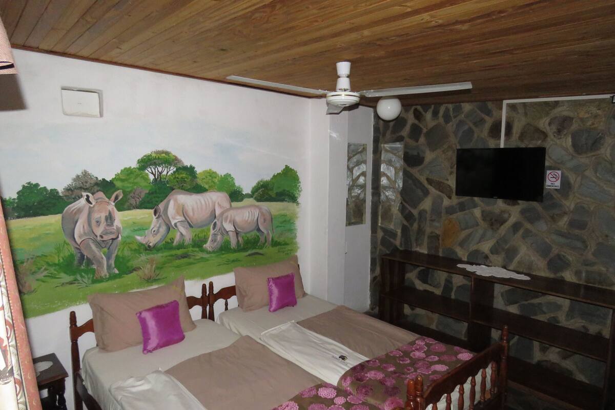In-room safe, desk, blackout curtains, free WiFi