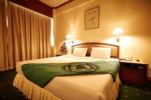 Deluxe Double Room | Caja fuerte, escritorio, sistema de insonorización y wifi gratis