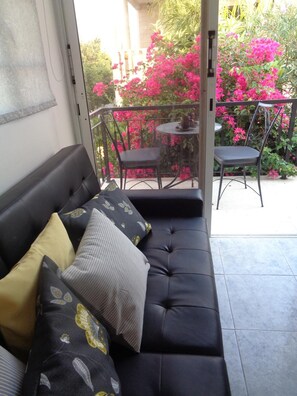 客房内保险 箱、熨斗/熨板、免费婴儿床、免费 WiFi