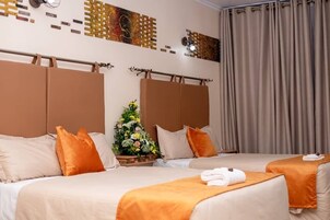 Arbetsyta för laptop, strykjärn/strykbräda och gratis wi-fi