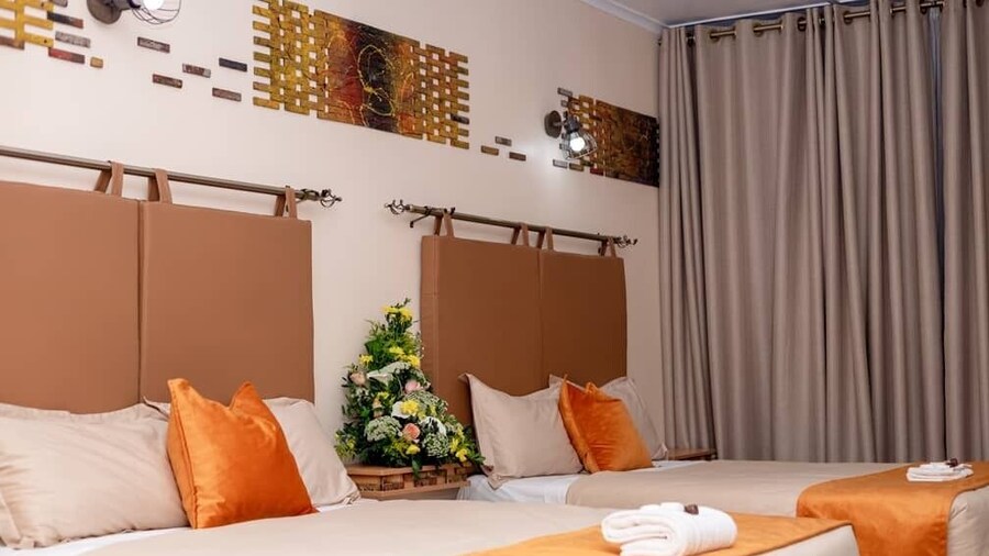 Bulawayo Central Lodge