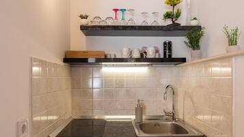 Studio (Apartments Ivana Old Town - Studio (2) | Eigene Kochnische | KĂŒhlschrank, Mikrowelle, Herdplatte, GeschirrspĂŒler