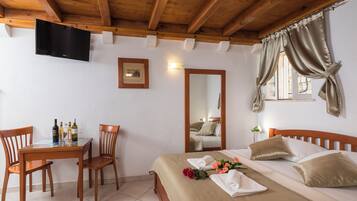 Studio (Apartments Ivana Old Town - Studio (2) | Hochwertige Bettwaren, Schreibtisch, BĂŒgeleisen/BĂŒgelbrett