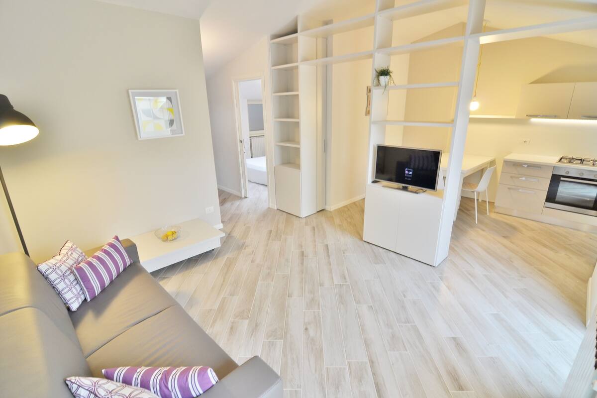 apartment, 1 bedroom, annex building (cedro) | living room | lcd tv