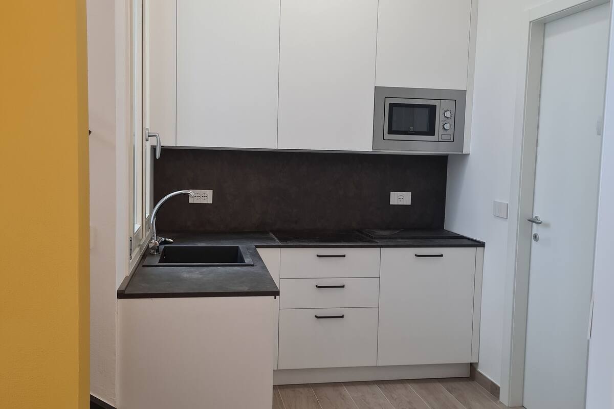 panoramic condo, 1 double bed, terrace, lake view (mirto) | private kitchen