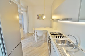 Apartamento, 1 habitación, en edificio anexo (Cedro) | Cocina privada