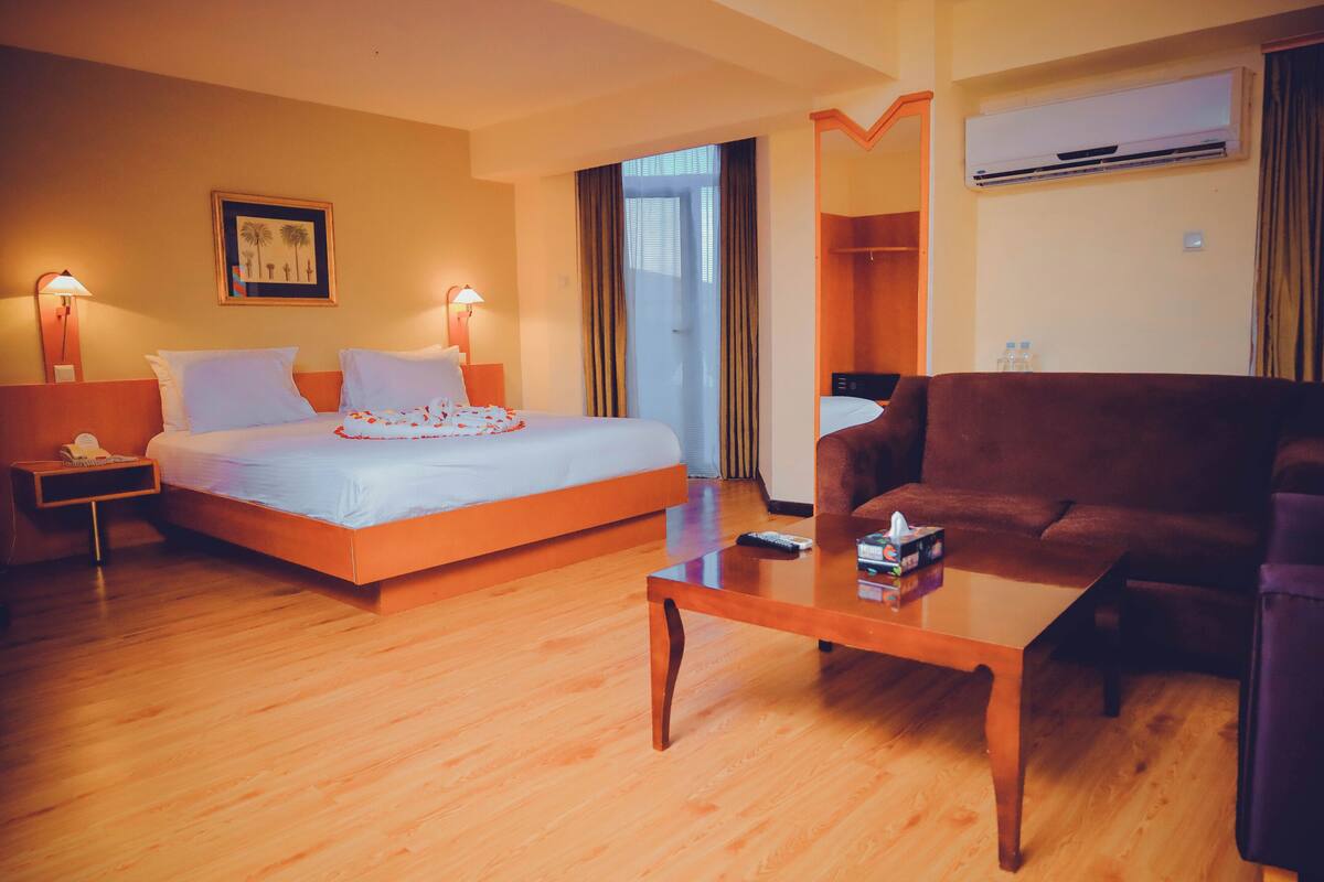 Junior-Suite, Seeseite | Bettwäsche aus ägyptischer Baumwolle, hochwertige Bettwaren
