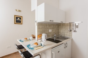 Duplex One Bedroom Apartment (3rd and 4th floor) | Private kitchenette | Fridge, electric kettle