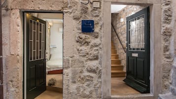 Double Room (Ground floor) | Literie de qualité supérieure, Wi-Fi gratuit, draps fournis