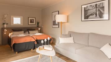 Standard Studio | Desk, iron/ironing board, free WiFi, bed sheets