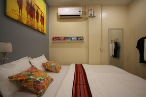 Standard Double Room | View from room - 15th Street at Downtown Yangon (Yangon)