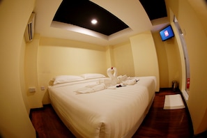 Room - Backpacker Bed and Breakfast (Yangon)