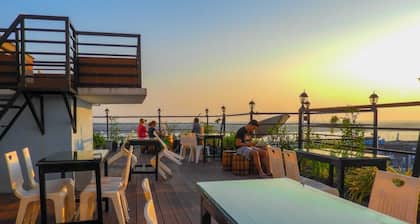 Backpacker Bed and Breakfast