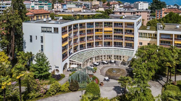 Exterior - Tertianum Residenza Hotel e Ristorante Al Parco (Muralto)