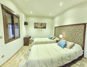 Ropa de cama de alta calidad, edredones de plumas, cortinas opacas