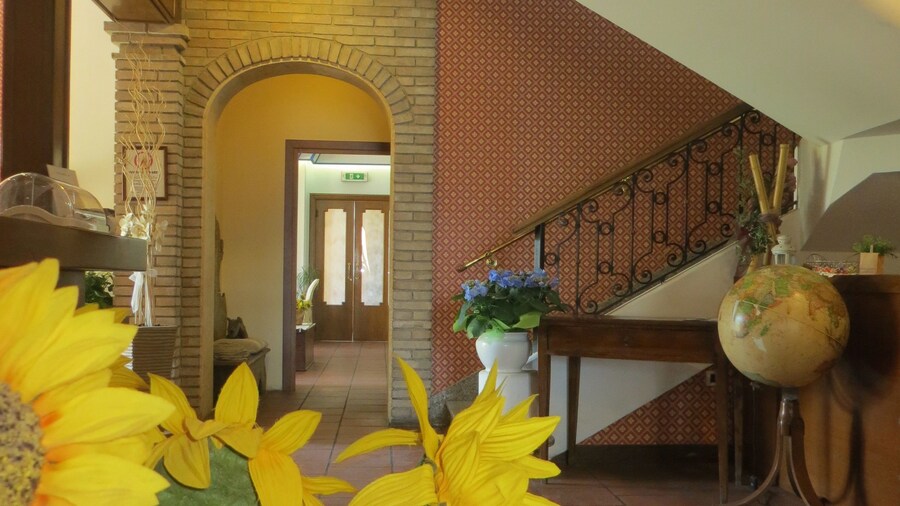 Hotel Girasole