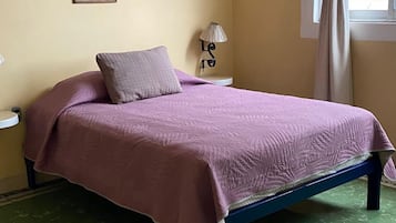 Suite, 1 habitación | Ropa de cama de alta calidad y caja de seguridad en la habitación