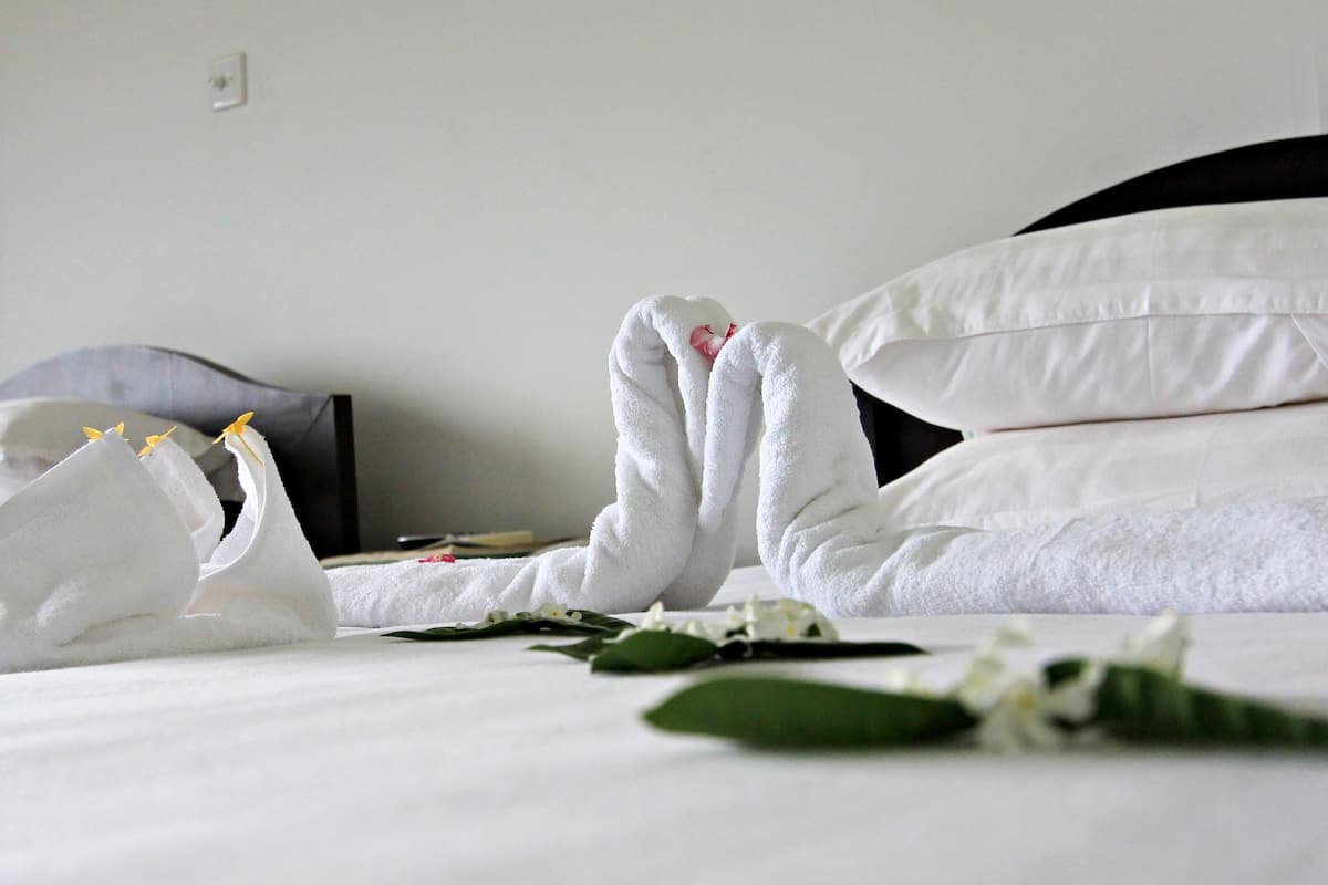 Minibar, escritorio, cortinas blackout y camas plegables/adicionales
