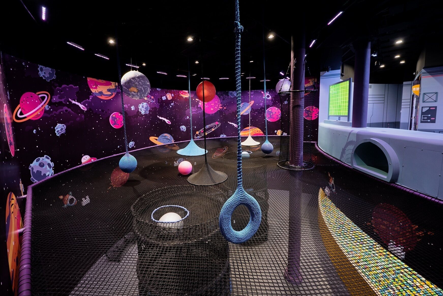 children’s play area – indoor