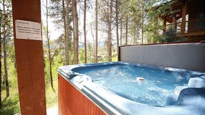 Bañera de hidromasaje exterior