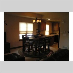 Condo, 3 Bedrooms | In-room dining