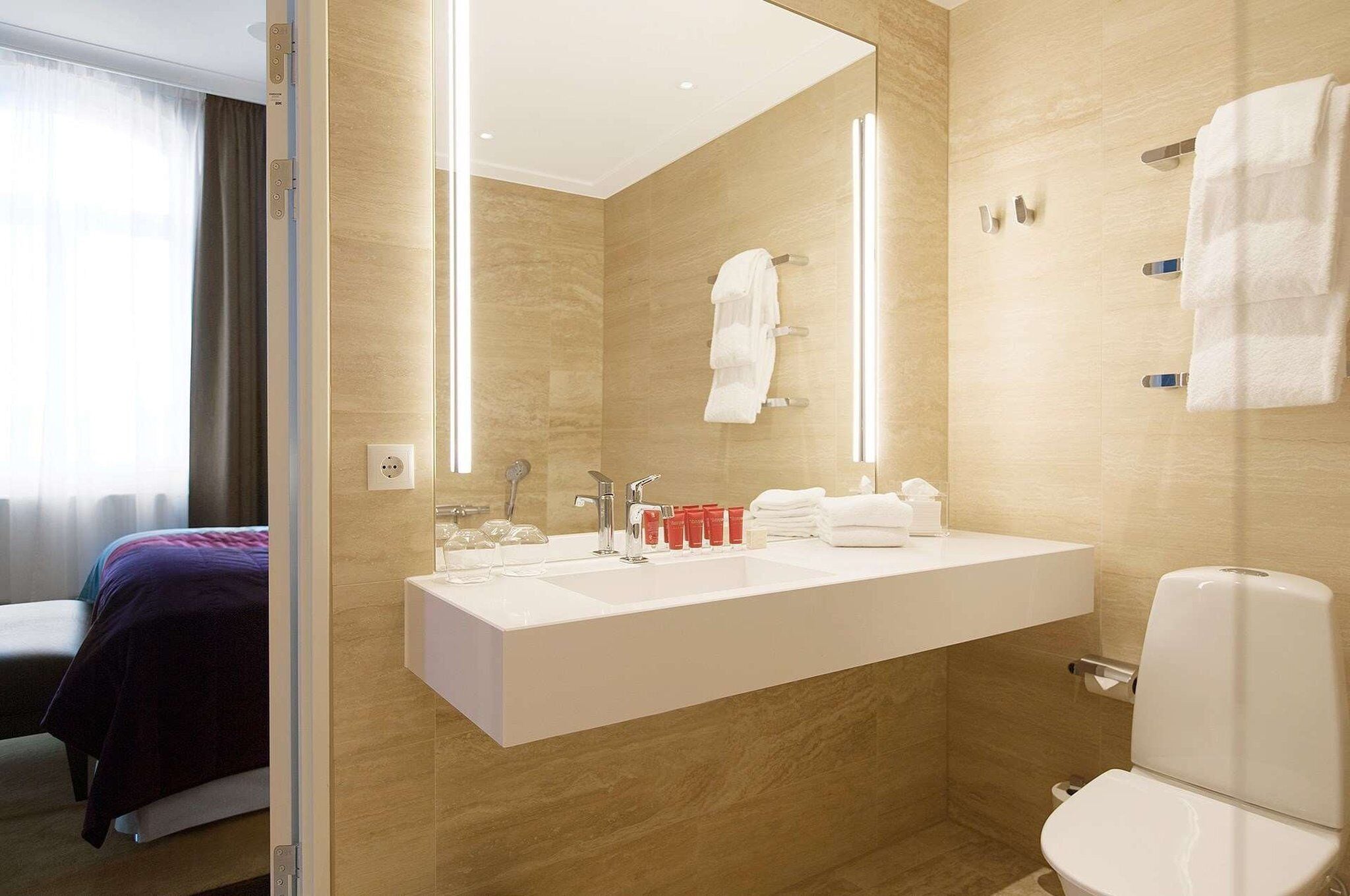 minibar, in-room safe, desk, soundproofing