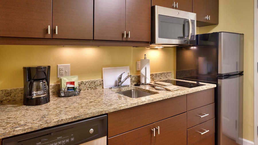 TownePlace Suites by Marriott Dickinson