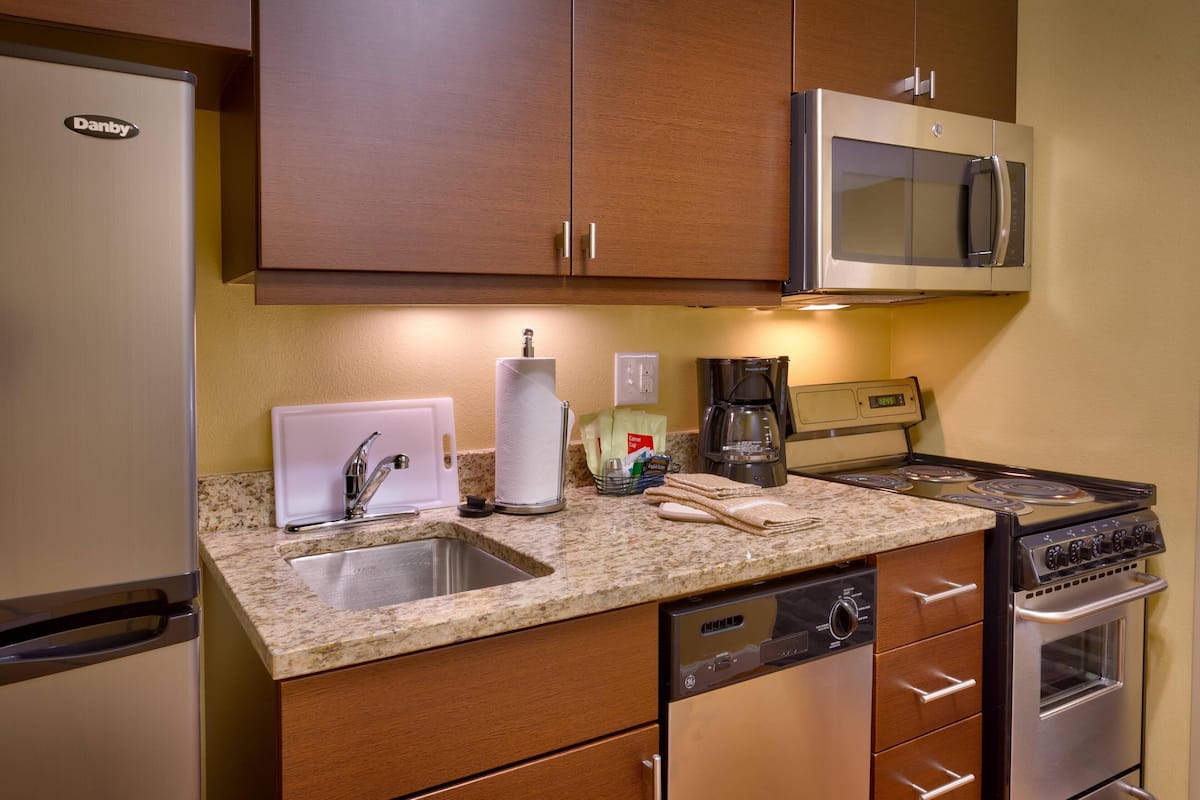 desk, iron/ironing board, free cots/infant beds, free wifi