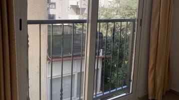 Comfort Room | Balcony