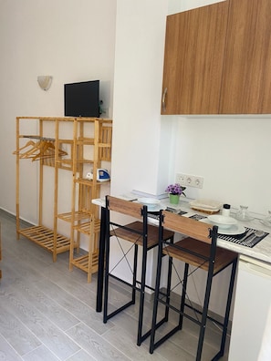 Studio | In-room dining - Hotel Unver (Marmaris)