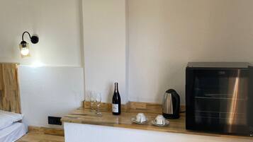 Chambre Confort | Fer et planche à repasser, Wi-Fi gratuit, draps fournis