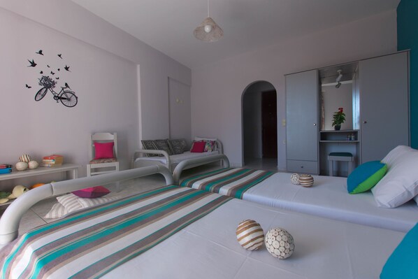 Children's theme room