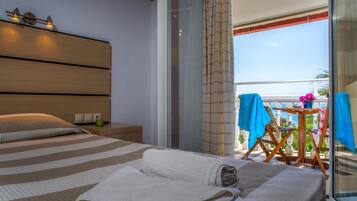 1 soveværelse, minibar, pengeskab på værelset, skrivebord