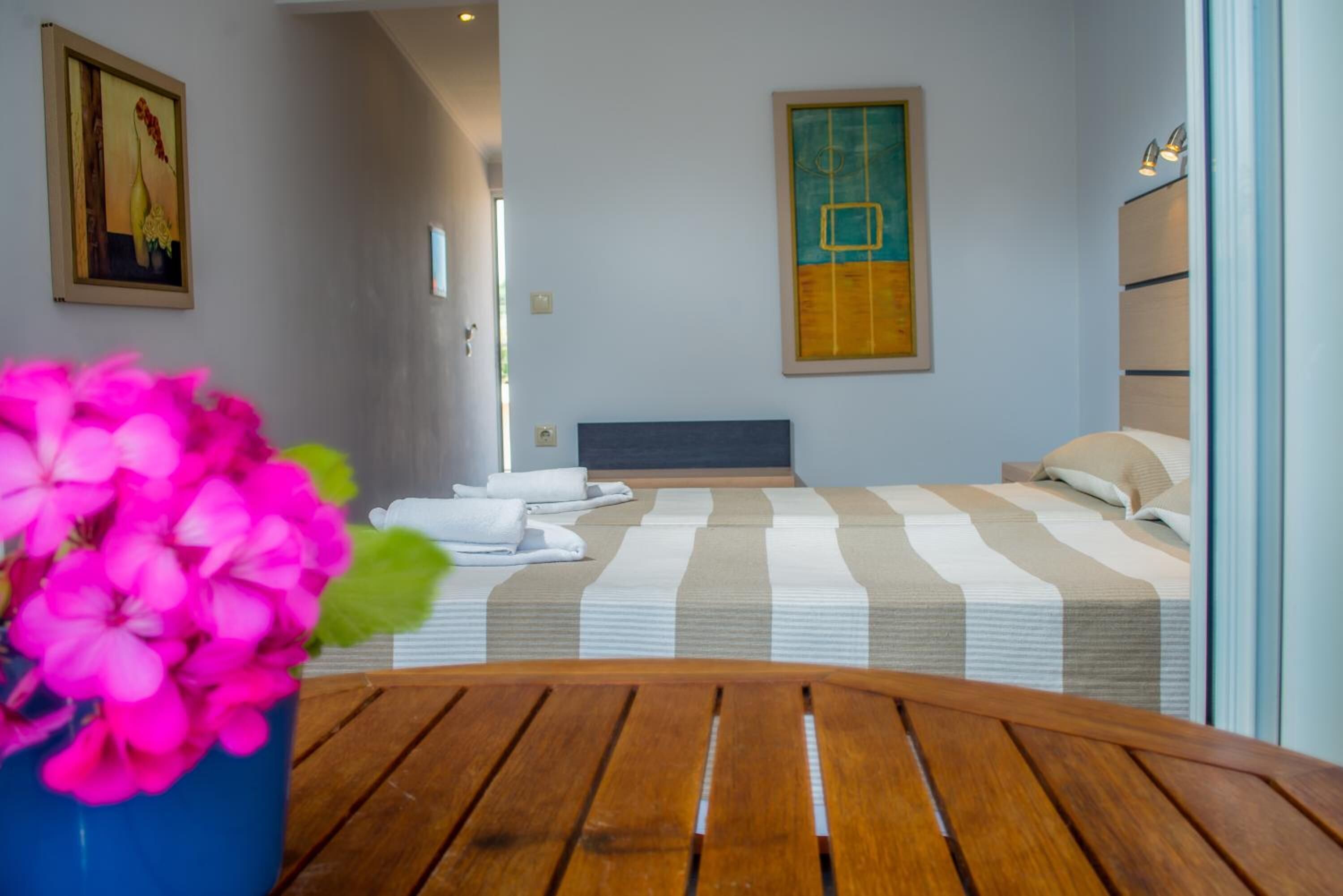 minibar, in-room safe, desk, soundproofing