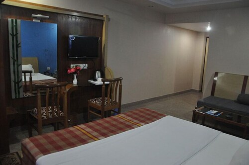 Hotel Naren Palace