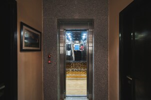 Elevator