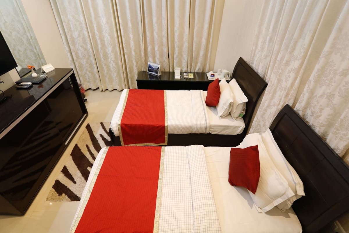 Premium bedding, in-room safe, individually furnished