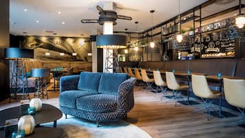 Lounge dans le hall